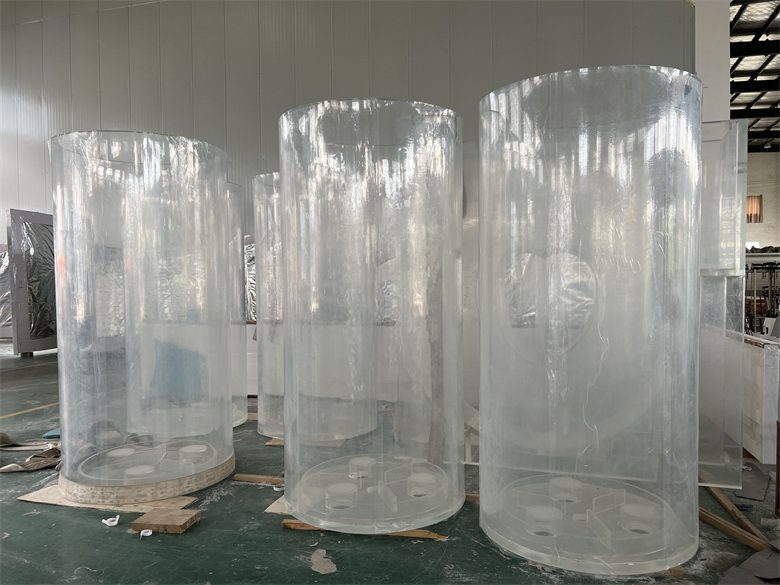 حوض السمك في لشبونة يستكشف حوض السمك في عالم المحيط، مصنع Leyu Acrylic Aquarium متخصص في بناء حوض السمك. - ليو